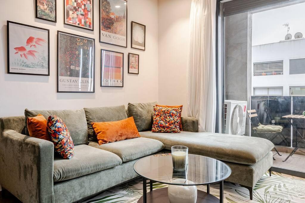 Emerald 34 Bourgogne *